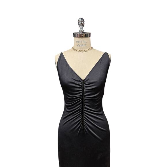 Gucci Silk Evening Gown by Tom Ford - Picture 3 of 8